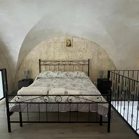 Casa Re David باري